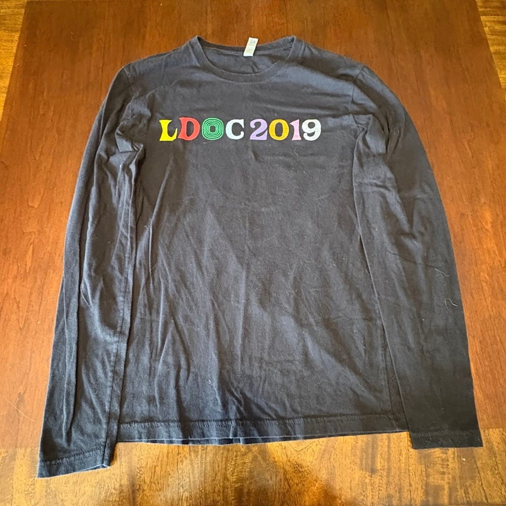 LDOC2019 Wish You Were Here Long Sleeve Graphic Tee Black Size Small